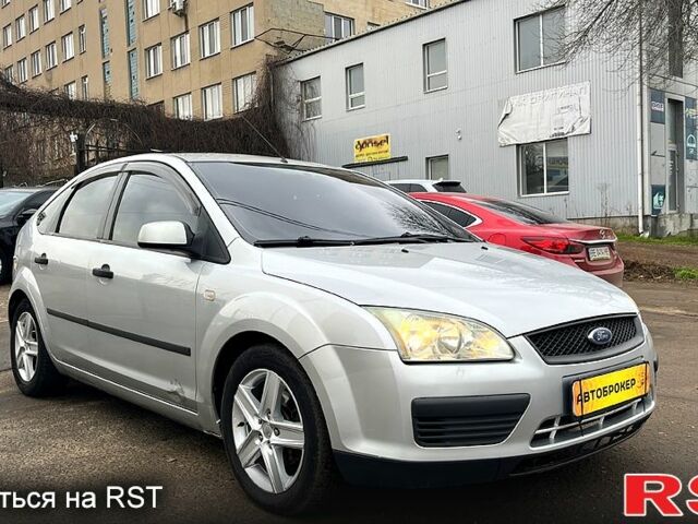 Сірий Форд Фокус, об'ємом двигуна 1.6 л та пробігом 303 тис. км за 4500 $, фото 1 на Automoto.ua