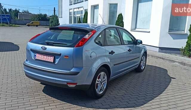 Серый Форд Фокус, объемом двигателя 1.6 л и пробегом 228 тыс. км за 4650 $, фото 7 на Automoto.ua