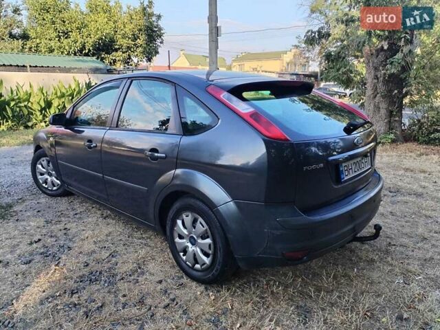 Сірий Форд Фокус, об'ємом двигуна 1.6 л та пробігом 440 тис. км за 3500 $, фото 8 на Automoto.ua