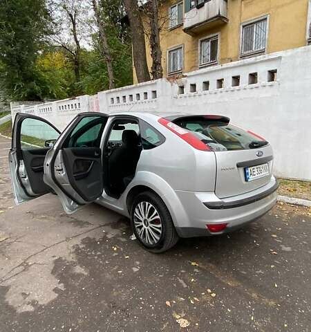 Сірий Форд Фокус, об'ємом двигуна 1.8 л та пробігом 375 тис. км за 2999 $, фото 12 на Automoto.ua