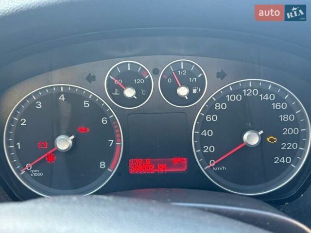 Сірий Форд Фокус, об'ємом двигуна 1.6 л та пробігом 360 тис. км за 3900 $, фото 10 на Automoto.ua