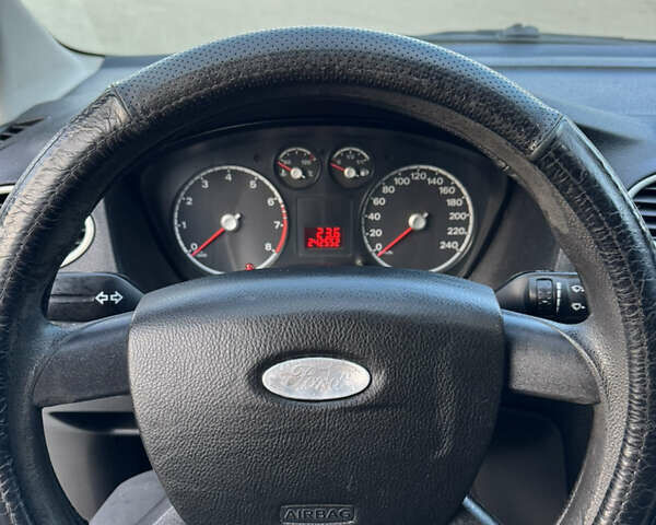 Серый Форд Фокус, объемом двигателя 1.6 л и пробегом 243 тыс. км за 4200 $, фото 21 на Automoto.ua