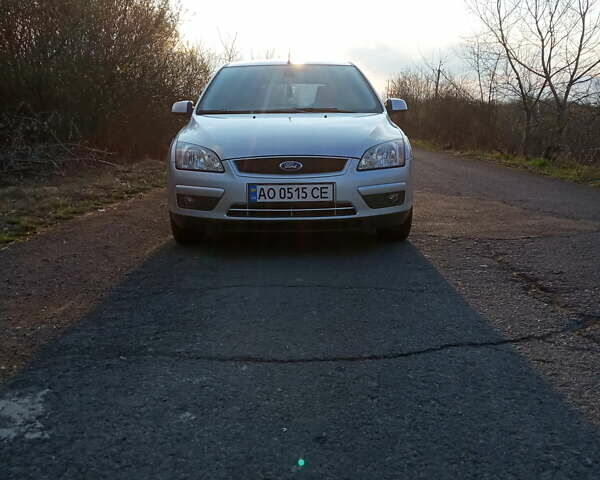 Сірий Форд Фокус, об'ємом двигуна 1.6 л та пробігом 271 тис. км за 5200 $, фото 8 на Automoto.ua