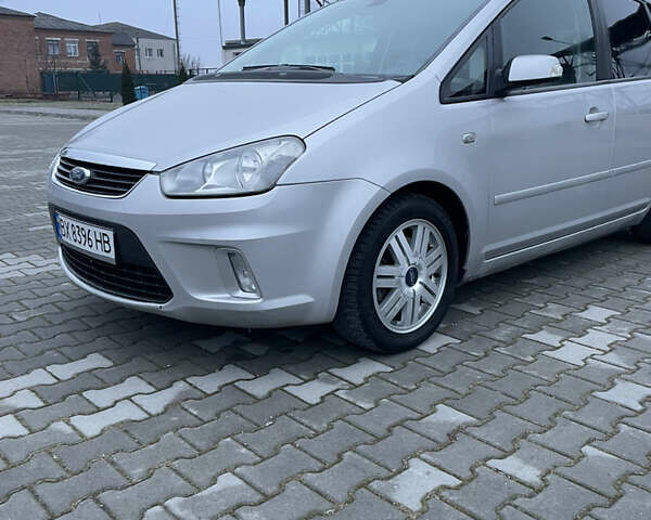 Серый Форд Фокус, объемом двигателя 1.75 л и пробегом 322 тыс. км за 4800 $, фото 2 на Automoto.ua