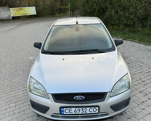 Серый Форд Фокус, объемом двигателя 1.6 л и пробегом 243 тыс. км за 4200 $, фото 8 на Automoto.ua