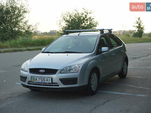 Форд Фокус 2007 в Киеве на Automoto.ua Серый Форд Фокус, объемом двигателя 1.6 л и пробегом 248 тыс. км за 4500 $, фото 2 на Automoto.ua