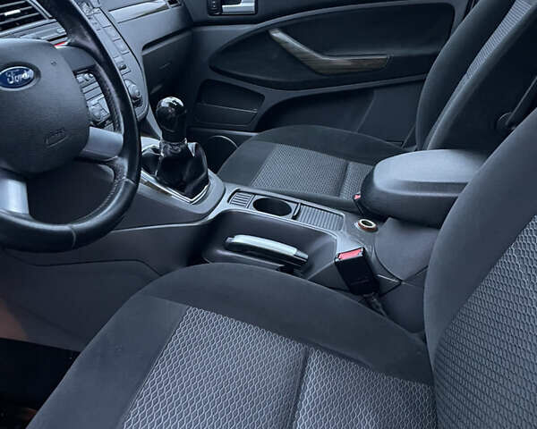 Серый Форд Фокус, объемом двигателя 1.75 л и пробегом 322 тыс. км за 4800 $, фото 15 на Automoto.ua