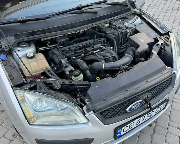 Серый Форд Фокус, объемом двигателя 1.6 л и пробегом 243 тыс. км за 4200 $, фото 25 на Automoto.ua