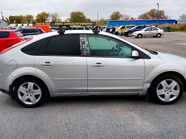 Сірий Форд Фокус, об'ємом двигуна 1.6 л та пробігом 267 тис. км за 5200 $, фото 3 на Automoto.ua