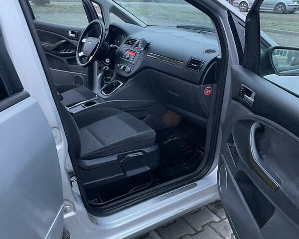 Серый Форд Фокус, объемом двигателя 1.75 л и пробегом 322 тыс. км за 4800 $, фото 18 на Automoto.ua