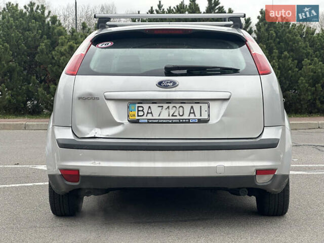 Серый Форд Фокус, объемом двигателя 1.6 л и пробегом 251 тыс. км за 4500 $, фото 11 на Automoto.ua