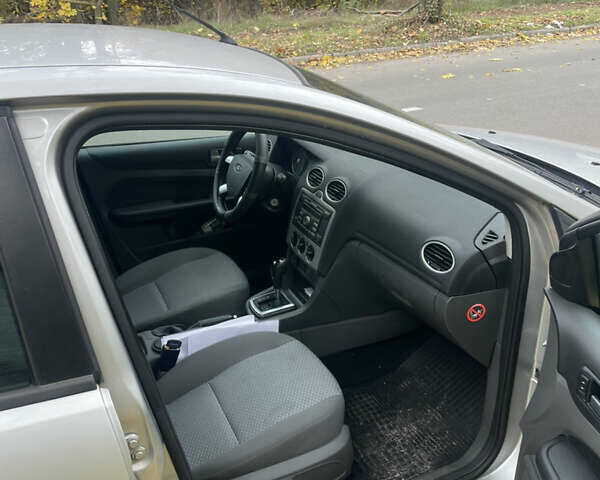 Форд Фокус 2007 в Киеве на Automoto.ua Серый Форд Фокус, объемом двигателя 1.6 л и пробегом 143 тыс. км за 4900 $, фото 9 на Automoto.ua