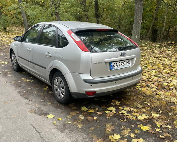 Форд Фокус 2007 в Киеве на Automoto.ua Серый Форд Фокус, объемом двигателя 1.6 л и пробегом 143 тыс. км за 4900 $, фото 5 на Automoto.ua