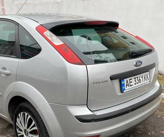 Сірий Форд Фокус, об'ємом двигуна 1.8 л та пробігом 375 тис. км за 2999 $, фото 2 на Automoto.ua