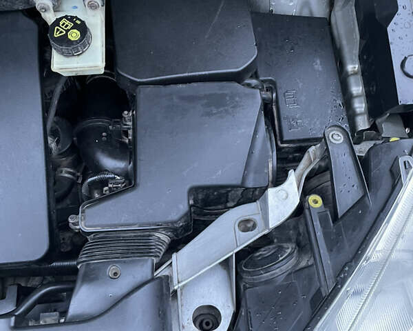 Серый Форд Фокус, объемом двигателя 1.75 л и пробегом 322 тыс. км за 4800 $, фото 24 на Automoto.ua