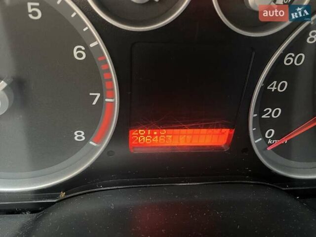 Сірий Форд Фокус, об'ємом двигуна 1.6 л та пробігом 205 тис. км за 4600 $, фото 6 на Automoto.ua