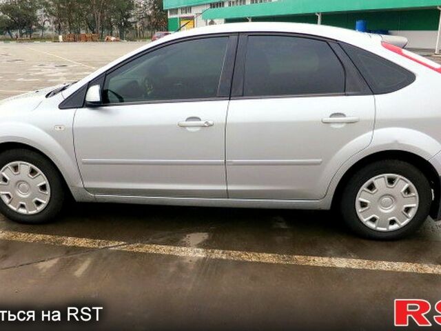 Сірий Форд Фокус, об'ємом двигуна 1.6 л та пробігом 261 тис. км за 5000 $, фото 2 на Automoto.ua