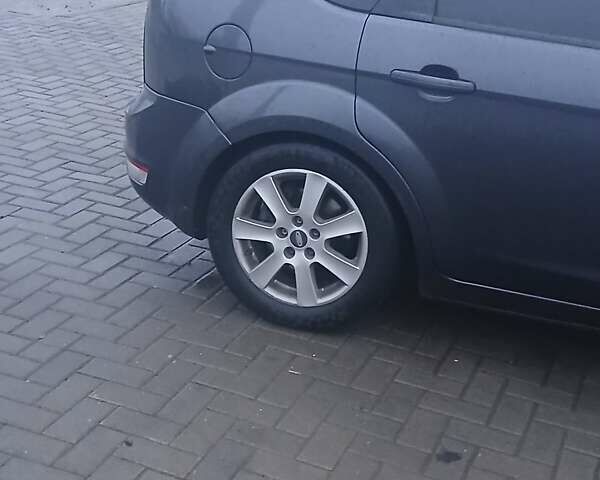 Серый Форд Фокус, объемом двигателя 1.6 л и пробегом 297 тыс. км за 4800 $, фото 17 на Automoto.ua