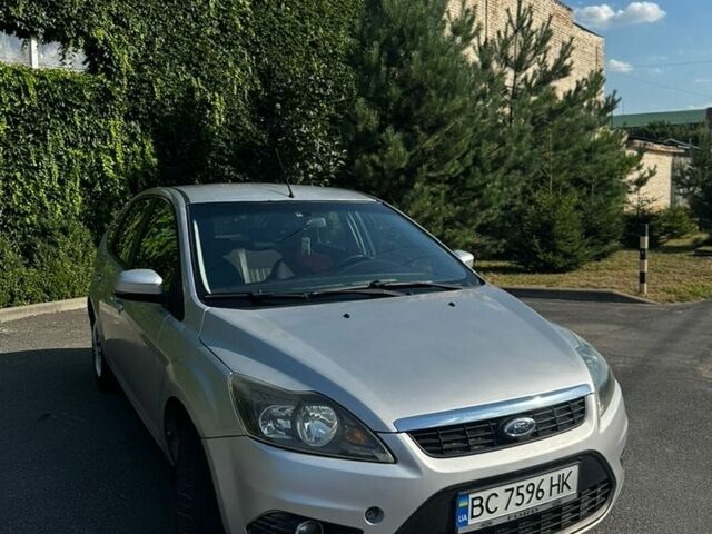 Сірий Форд Фокус, об'ємом двигуна 1.6 л та пробігом 270 тис. км за 3999 $, фото 1 на Automoto.ua