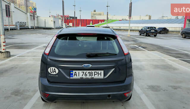 Форд Фокус 2008 у Києві на Automoto.ua Сірий Форд Фокус, об'ємом двигуна 1.6 л та пробігом 255 тис. км за 4900 $, фото 6 на Automoto.ua