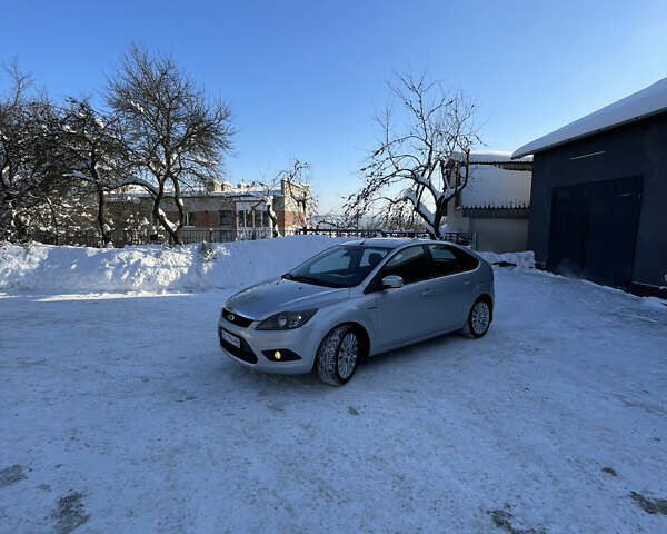 Сірий Форд Фокус, об'ємом двигуна 1.6 л та пробігом 288 тис. км за 4699 $, фото 4 на Automoto.ua