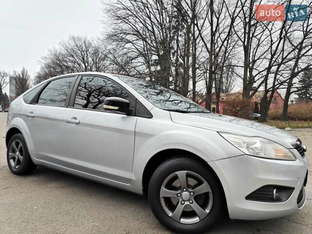 Серый Форд Фокус, объемом двигателя 1.6 л и пробегом 188 тыс. км за 4990 $, фото 30 на Automoto.ua