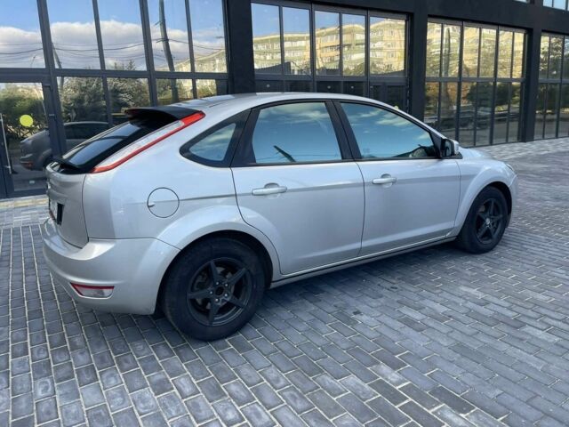 Сірий Форд Фокус, об'ємом двигуна 0 л та пробігом 165 тис. км за 4400 $, фото 19 на Automoto.ua