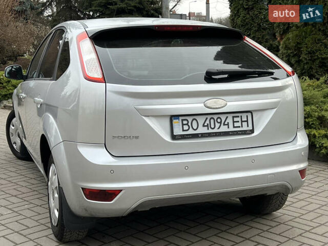 Сірий Форд Фокус, об'ємом двигуна 1.6 л та пробігом 188 тис. км за 5555 $, фото 25 на Automoto.ua