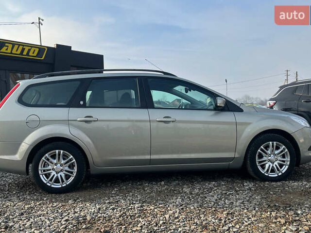 Серый Форд Фокус, объемом двигателя 1.6 л и пробегом 161 тыс. км за 6999 $, фото 7 на Automoto.ua