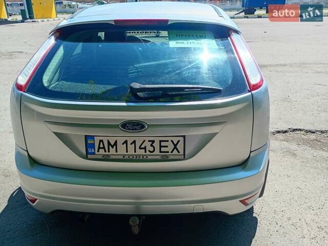 Серый Форд Фокус, объемом двигателя 1.6 л и пробегом 141 тыс. км за 5000 $, фото 9 на Automoto.ua