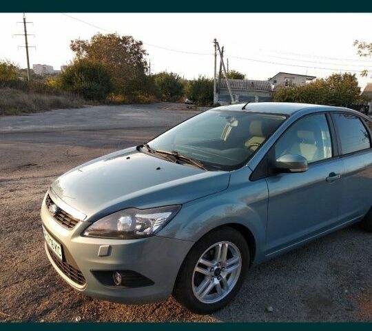 Серый Форд Фокус, объемом двигателя 1.6 л и пробегом 234 тыс. км за 4900 $, фото 3 на Automoto.ua