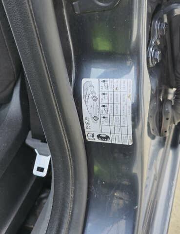 Форд Фокус 2008 у Києві на Automoto.ua Сірий Форд Фокус, об'ємом двигуна 1.6 л та пробігом 255 тис. км за 4900 $, фото 18 на Automoto.ua