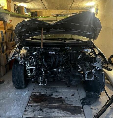 Серый Форд Фокус, объемом двигателя 1.6 л и пробегом 250 тыс. км за 1600 $, фото 4 на Automoto.ua