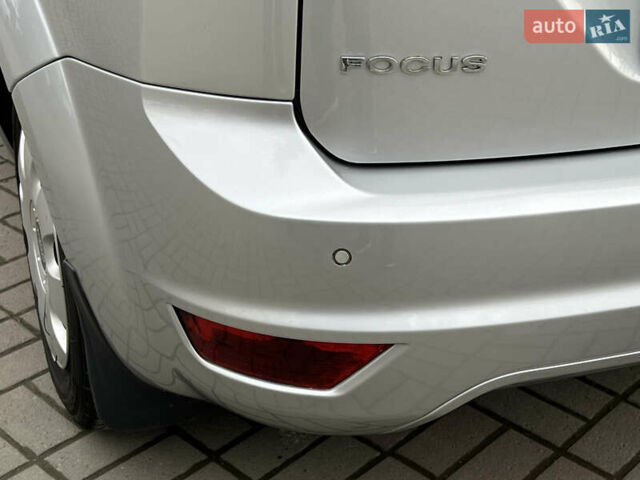 Сірий Форд Фокус, об'ємом двигуна 1.6 л та пробігом 188 тис. км за 5555 $, фото 26 на Automoto.ua