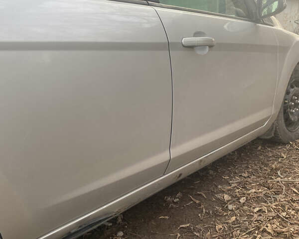 Серый Форд Фокус, объемом двигателя 1.6 л и пробегом 260 тыс. км за 4200 $, фото 7 на Automoto.ua