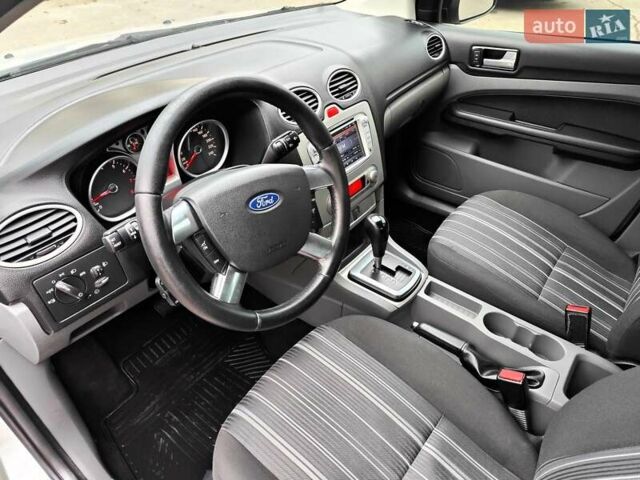 Серый Форд Фокус, объемом двигателя 1.6 л и пробегом 188 тыс. км за 4990 $, фото 34 на Automoto.ua