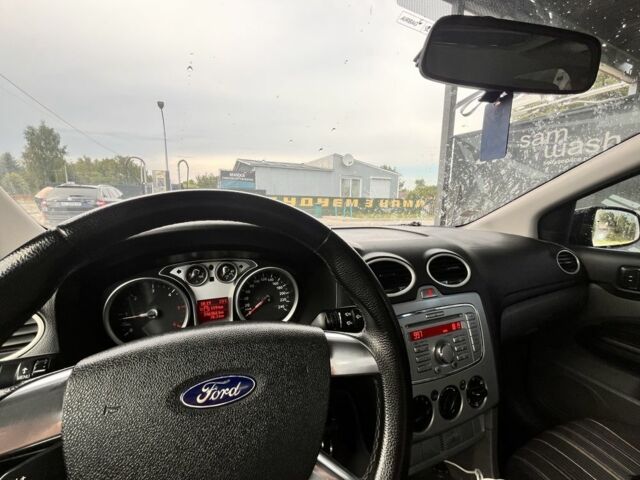 Серый Форд Фокус, объемом двигателя 1.56 л и пробегом 247 тыс. км за 4900 $, фото 8 на Automoto.ua