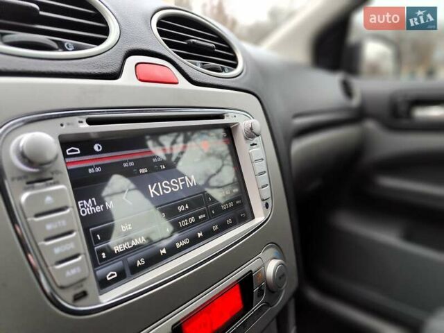 Серый Форд Фокус, объемом двигателя 1.6 л и пробегом 188 тыс. км за 4990 $, фото 36 на Automoto.ua