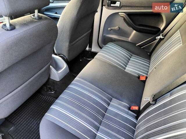 Форд Фокус 2008 в Киеве на Automoto.ua Серый Форд Фокус, объемом двигателя 1.6 л и пробегом 188 тыс. км за 5490 $, фото 45 на Automoto.ua