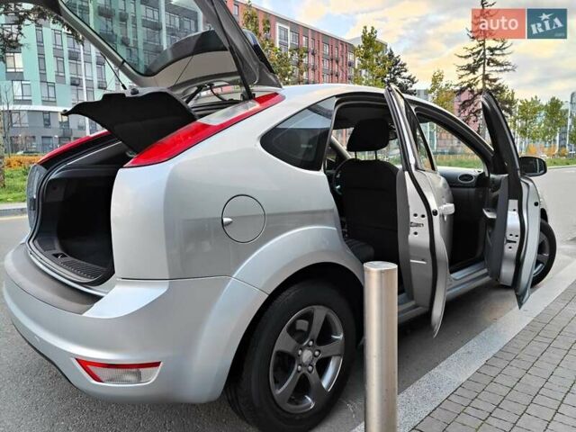 Форд Фокус 2008 в Киеве на Automoto.ua Серый Форд Фокус, объемом двигателя 1.6 л и пробегом 188 тыс. км за 5490 $, фото 20 на Automoto.ua