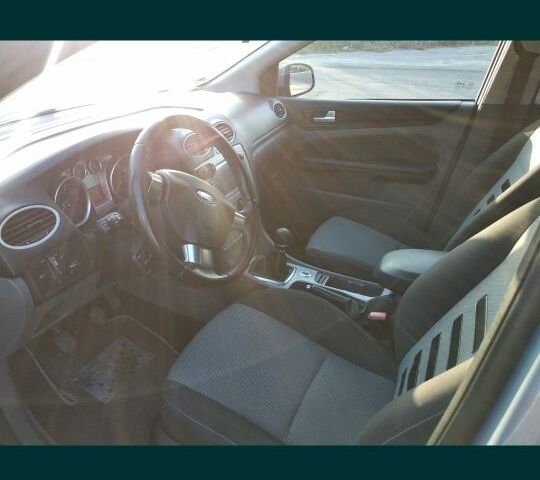 Серый Форд Фокус, объемом двигателя 1.6 л и пробегом 234 тыс. км за 4900 $, фото 17 на Automoto.ua