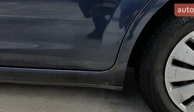 Форд Фокус 2008 у Києві на Automoto.ua Сірий Форд Фокус, об'ємом двигуна 1.6 л та пробігом 255 тис. км за 4900 $, фото 9 на Automoto.ua