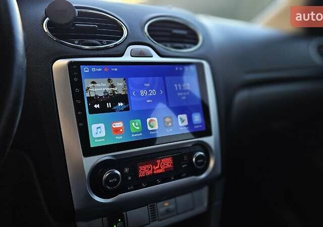 Серый Форд Фокус, объемом двигателя 1.6 л и пробегом 260 тыс. км за 5200 $, фото 9 на Automoto.ua