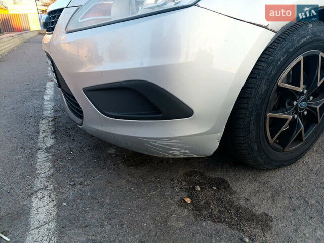 Форд Фокус 2008 в Сквира на Automoto.ua Серый Форд Фокус, объемом двигателя 1.6 л и пробегом 273 тыс. км за 4200 $, фото 6 на Automoto.ua