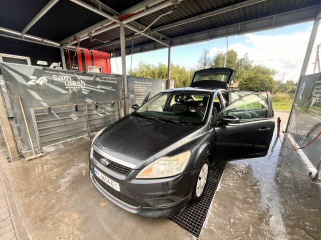 Серый Форд Фокус, объемом двигателя 1.56 л и пробегом 247 тыс. км за 4900 $, фото 3 на Automoto.ua