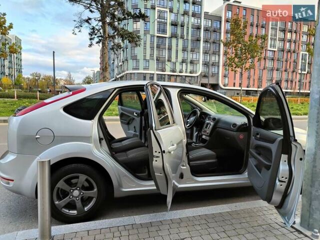 Форд Фокус 2008 в Киеве на Automoto.ua Серый Форд Фокус, объемом двигателя 1.6 л и пробегом 188 тыс. км за 5490 $, фото 24 на Automoto.ua