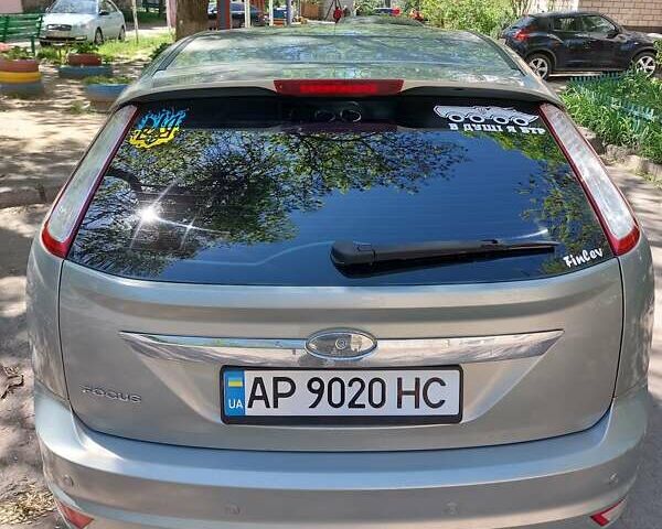 Серый Форд Фокус, объемом двигателя 1.8 л и пробегом 185 тыс. км за 4999 $, фото 10 на Automoto.ua