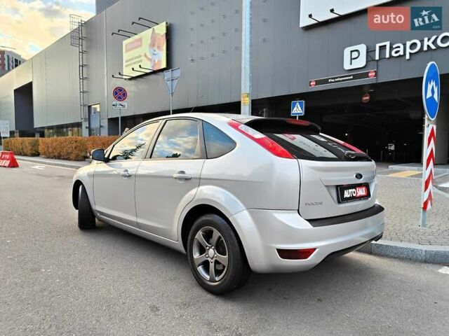 Форд Фокус 2008 в Киеве на Automoto.ua Серый Форд Фокус, объемом двигателя 1.6 л и пробегом 188 тыс. км за 5490 $, фото 11 на Automoto.ua