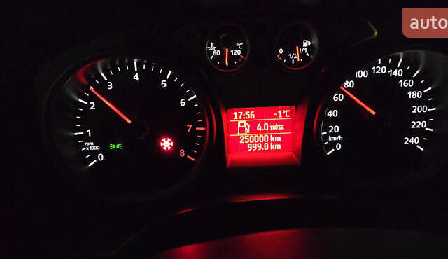 Форд Фокус 2008 у Києві на Automoto.ua Сірий Форд Фокус, об'ємом двигуна 1.6 л та пробігом 255 тис. км за 4900 $, фото 23 на Automoto.ua