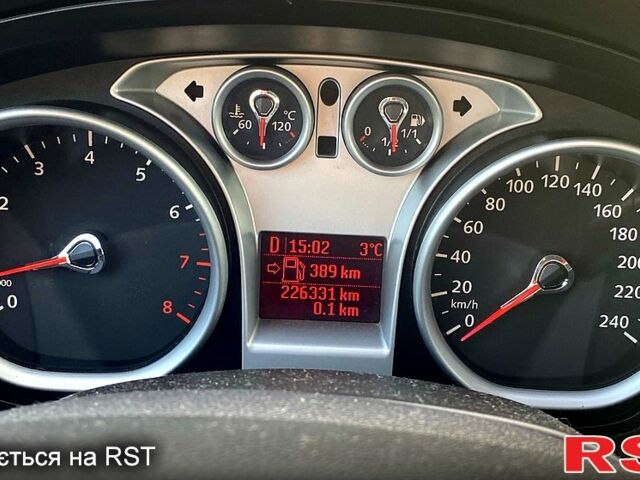 Серый Форд Фокус, объемом двигателя 2 л и пробегом 226 тыс. км за 6100 $, фото 9 на Automoto.ua